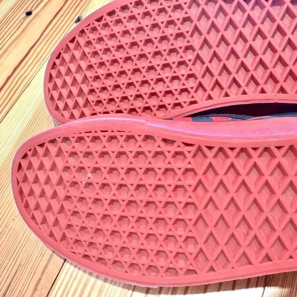 Vans Classic Slip On Checkerboard Red Black Mens 8.5 Womens 10 Skate Flat Shoes